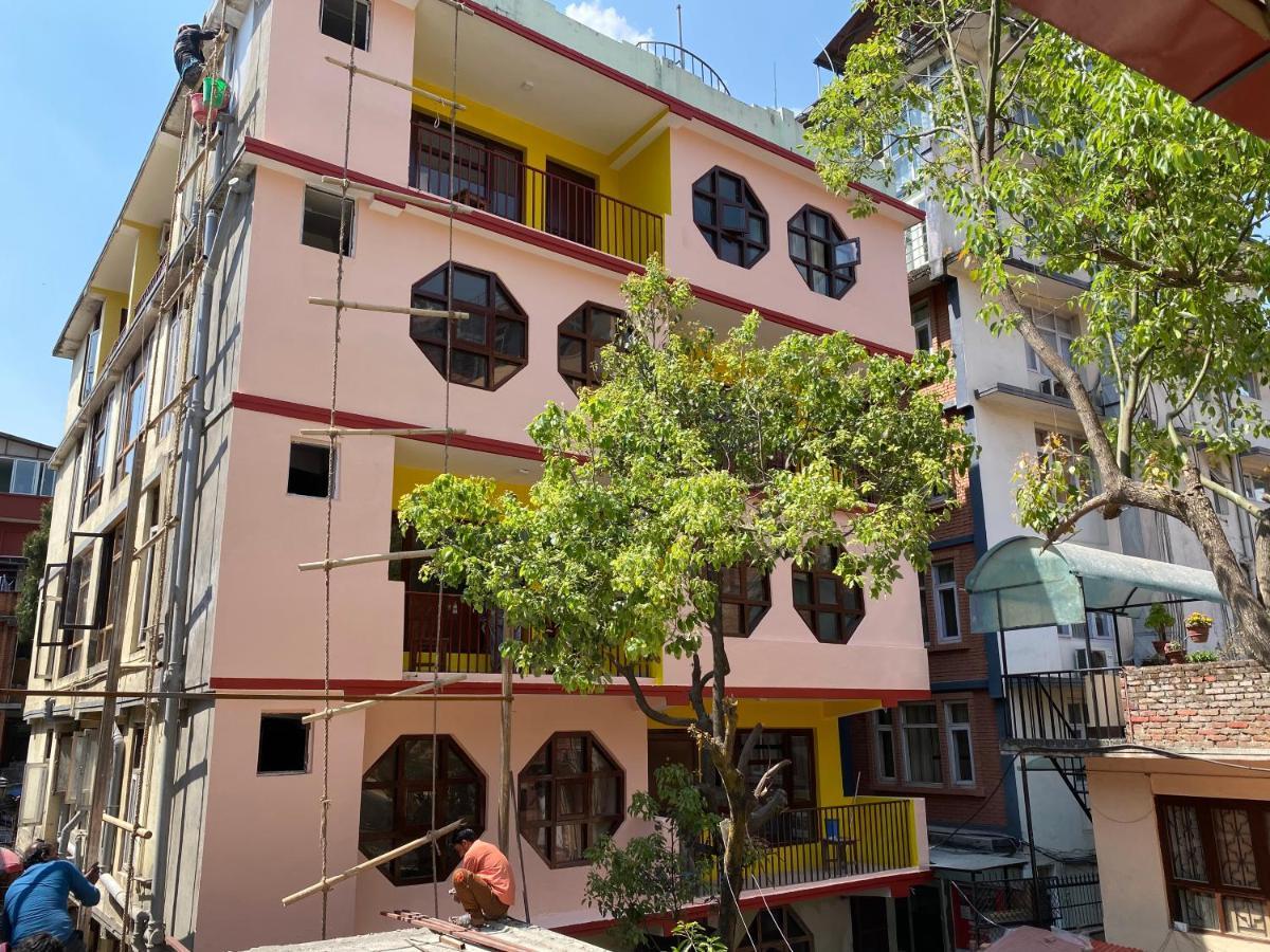 Hotel Pala Kathmandu Exteriör bild