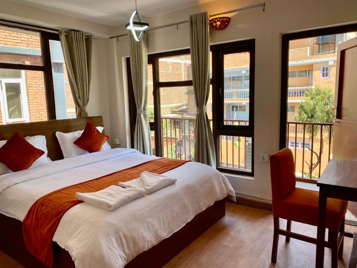 Hotel Pala Kathmandu Exteriör bild