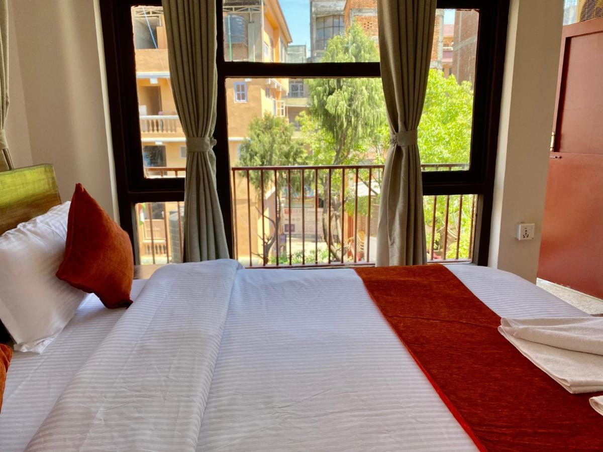 Hotel Pala Kathmandu Exteriör bild