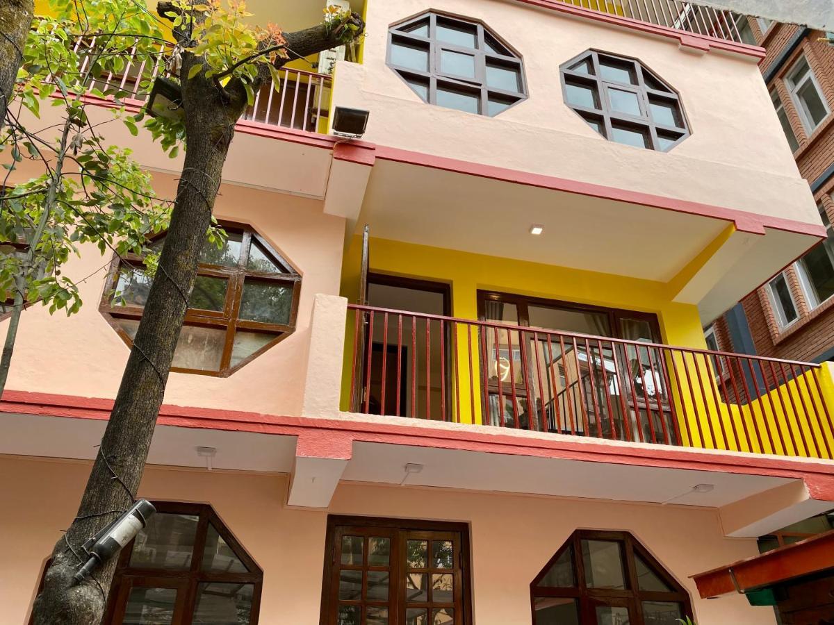 Hotel Pala Kathmandu Exteriör bild