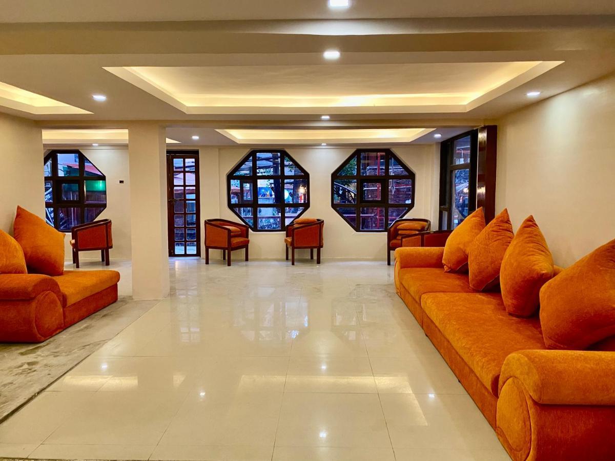 Hotel Pala Kathmandu Exteriör bild