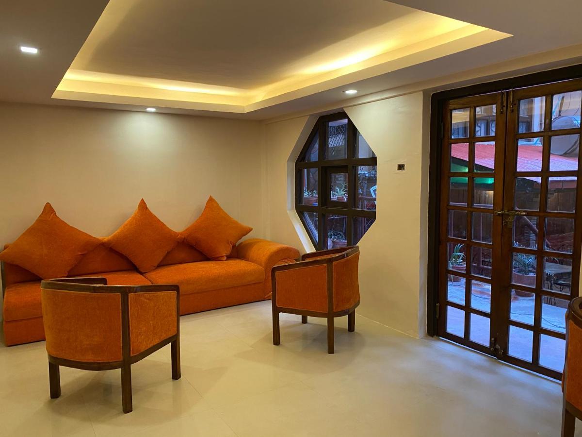 Hotel Pala Kathmandu Exteriör bild