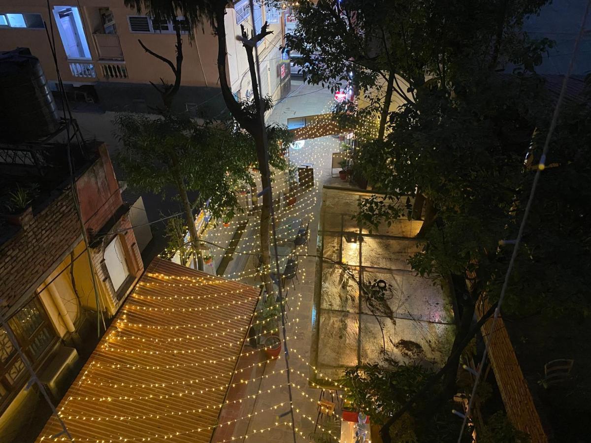 Hotel Pala Kathmandu Exteriör bild