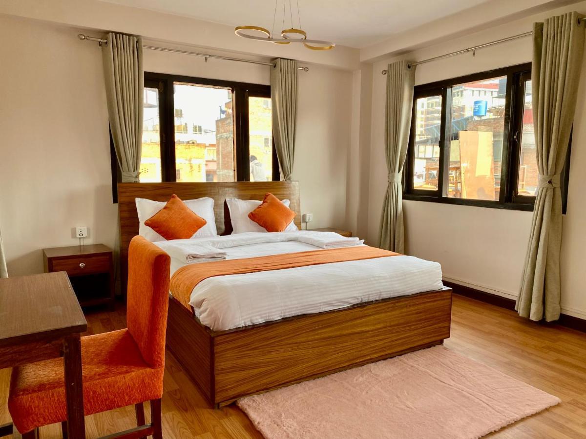 Hotel Pala Kathmandu Exteriör bild