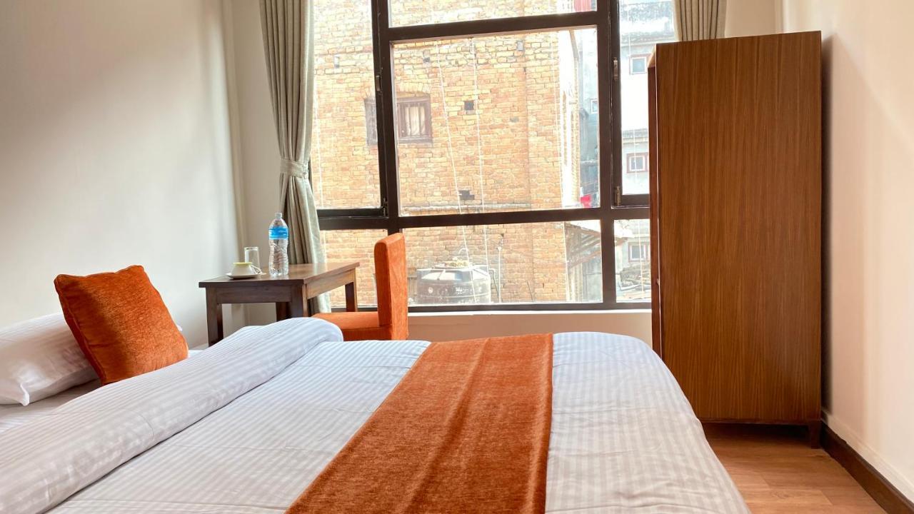 Hotel Pala Kathmandu Exteriör bild