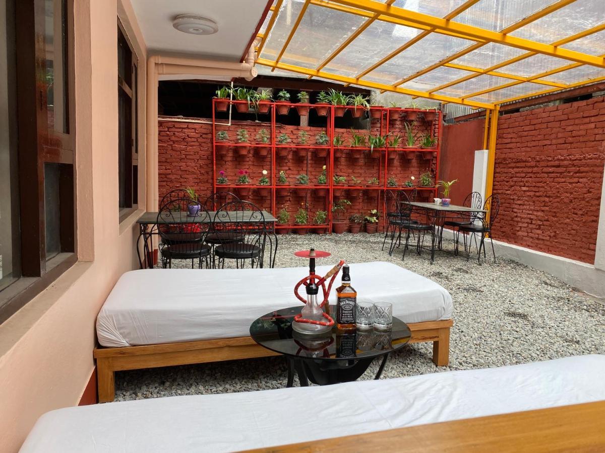 Hotel Pala Kathmandu Exteriör bild