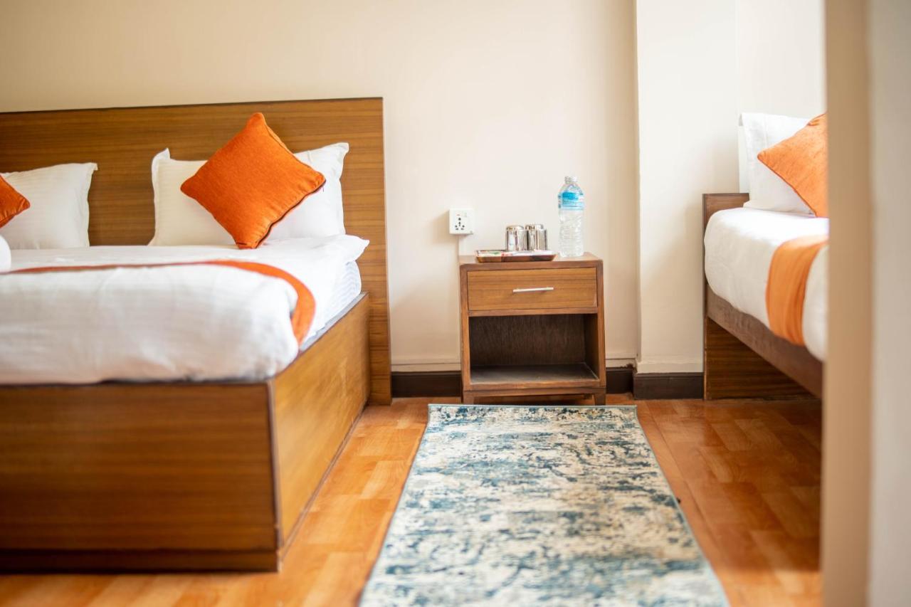 Hotel Pala Kathmandu Exteriör bild