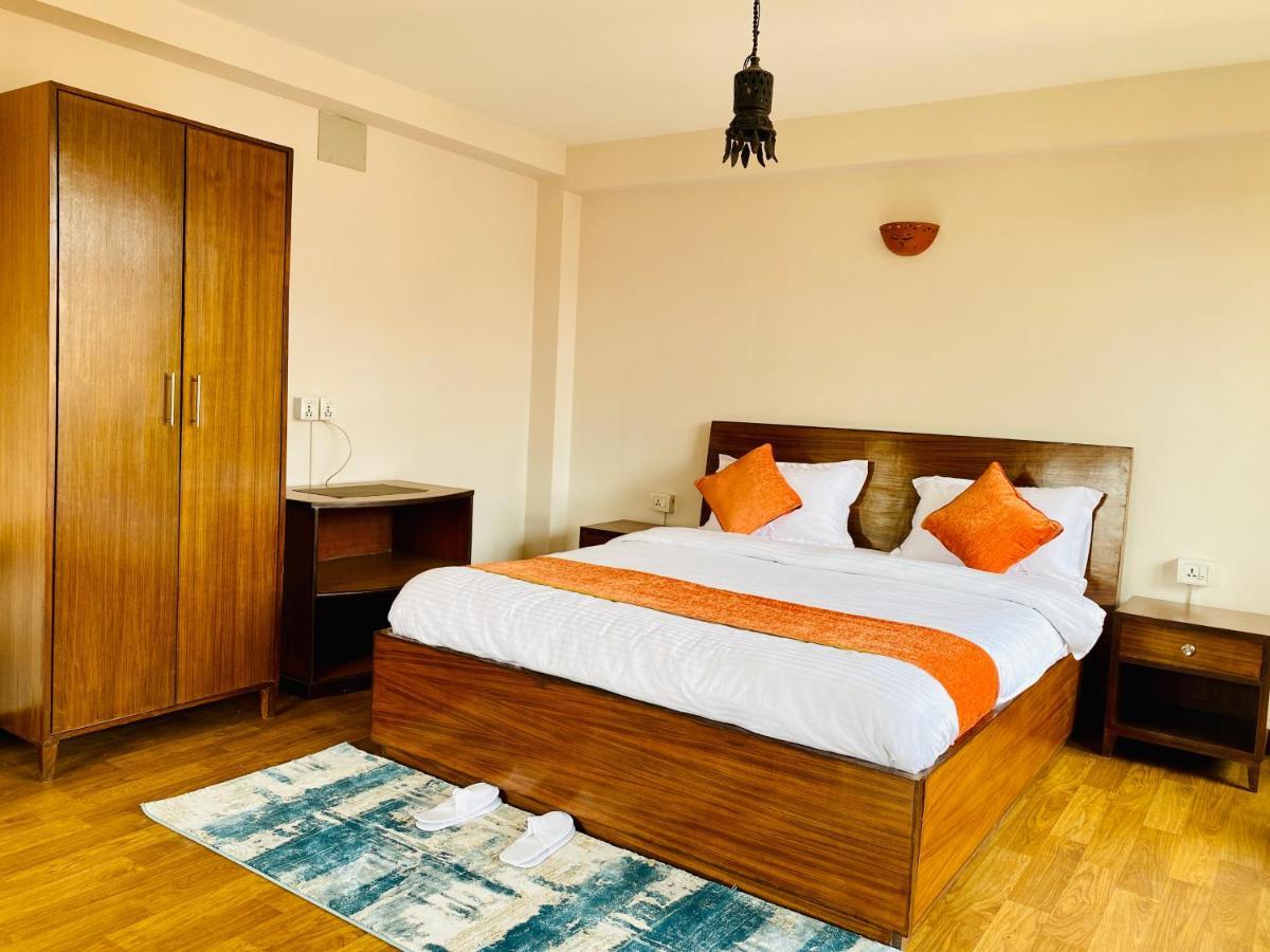 Hotel Pala Kathmandu Exteriör bild